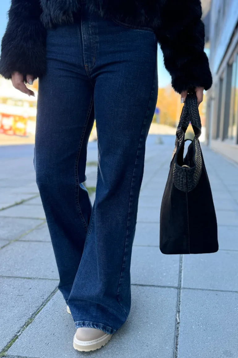 Aura Bag Black Large
