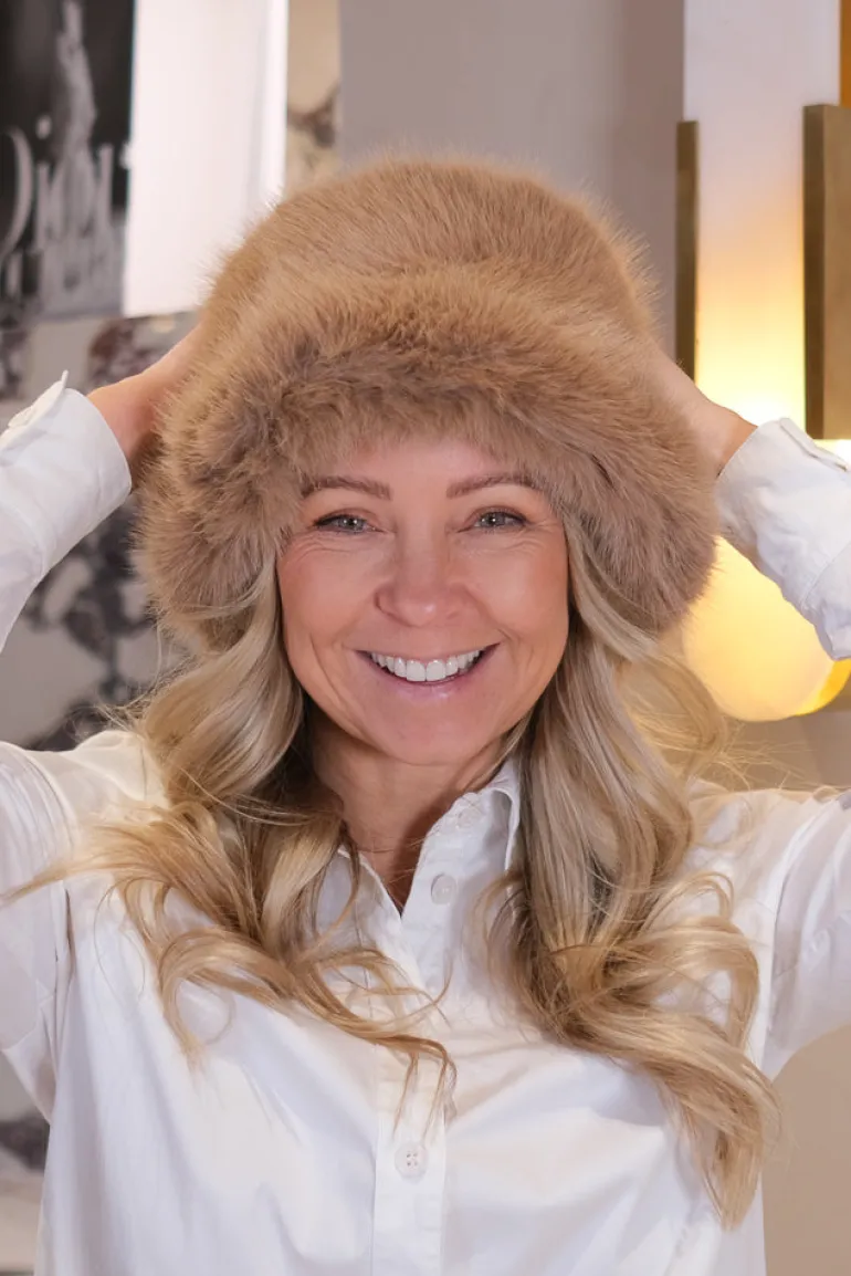 Aurora Fuskepels Hatt beige