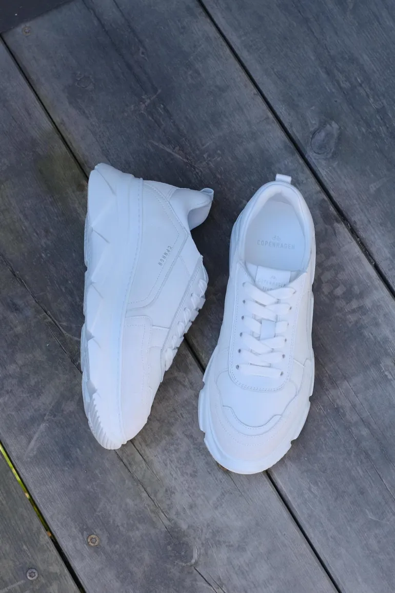 CPH40 Leather Mix White
