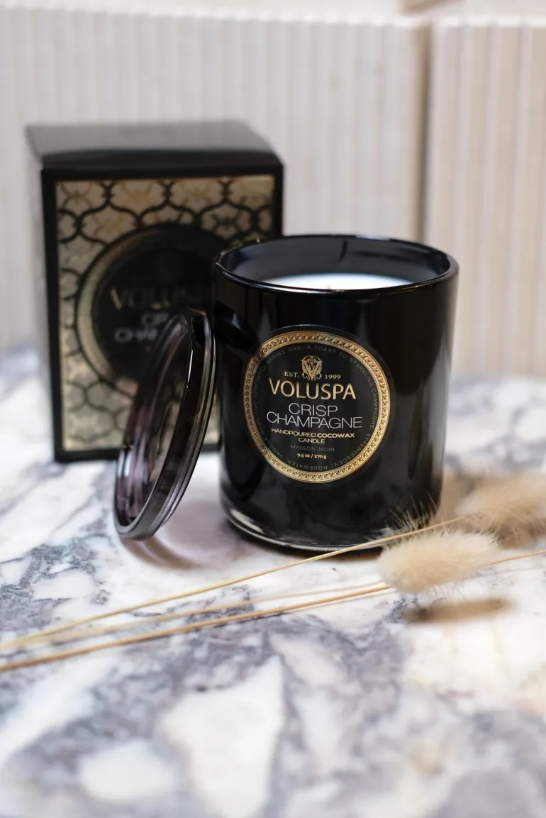 Crisp Champagne Classic Boxed Candle