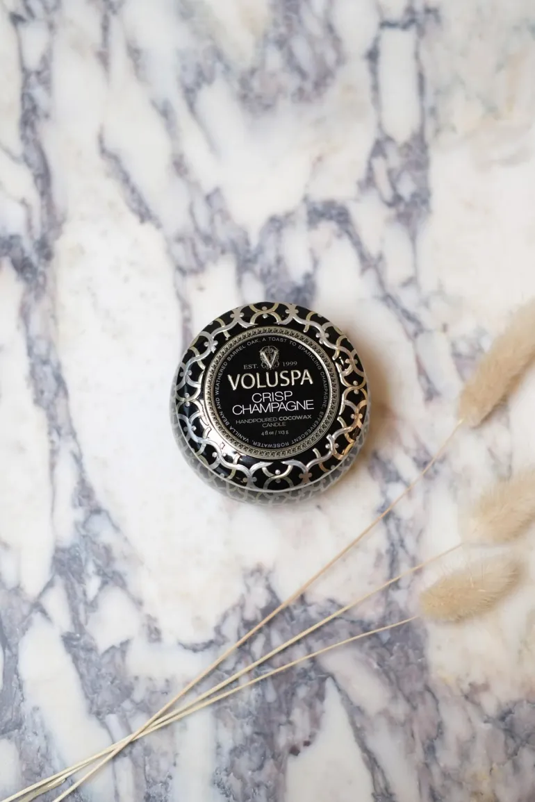 Crisp Champagne Mini Tin Candle 25tim