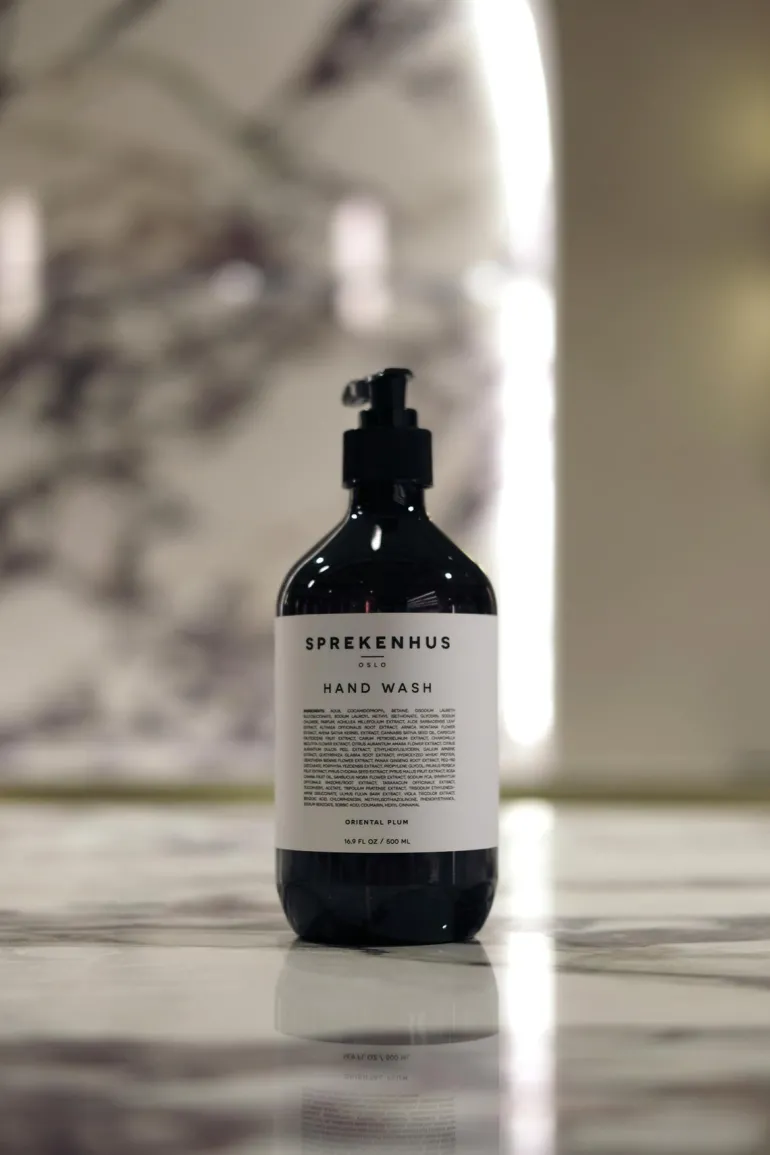 Hand Wash Oriental Plum 500 ml