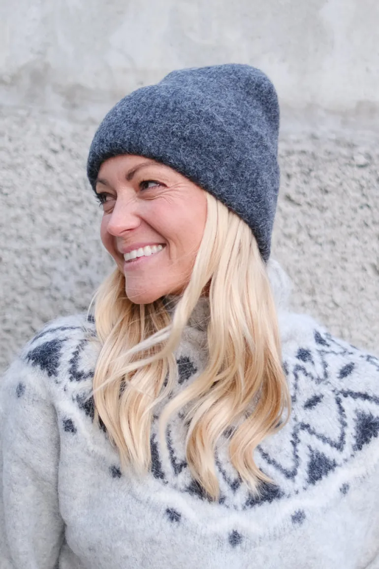 Leia Beanie Blackish Melange