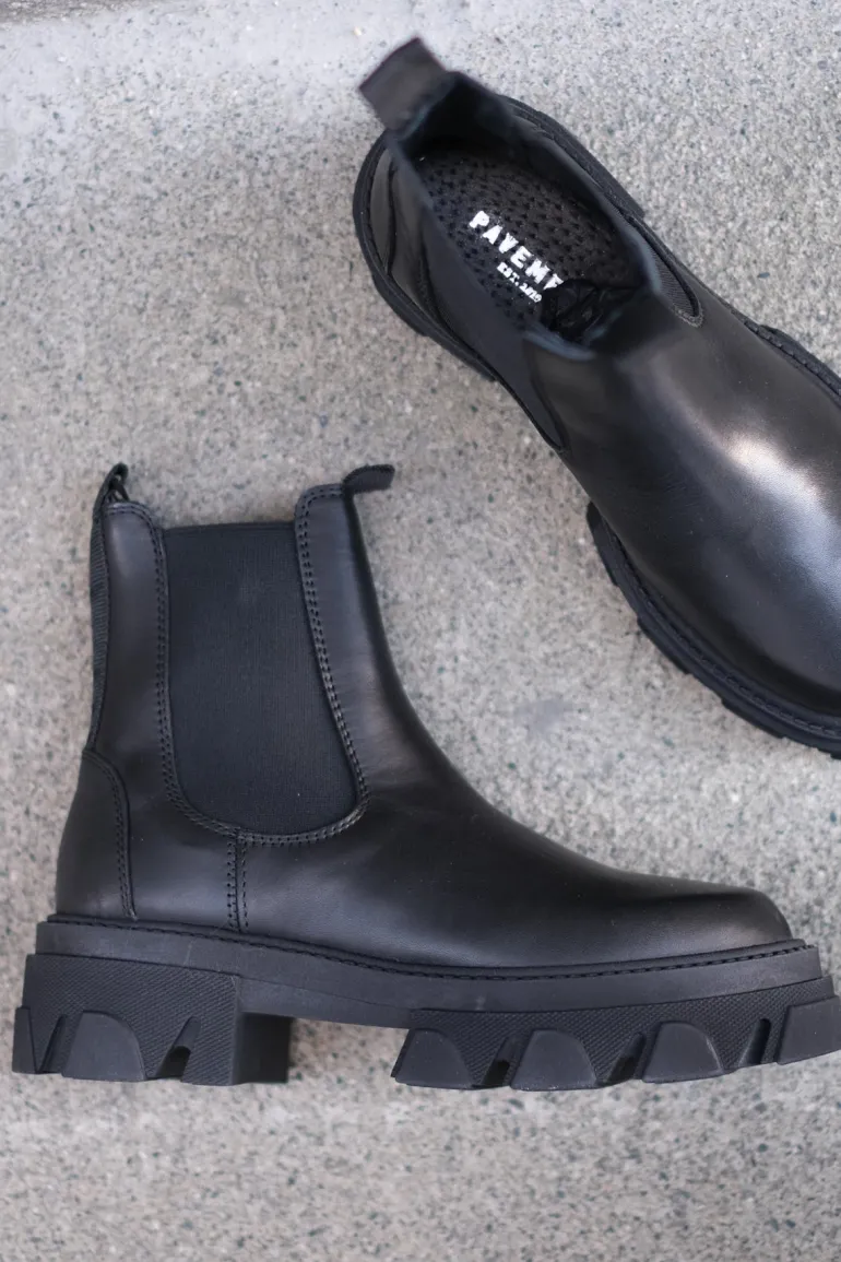 Lira Boots Black