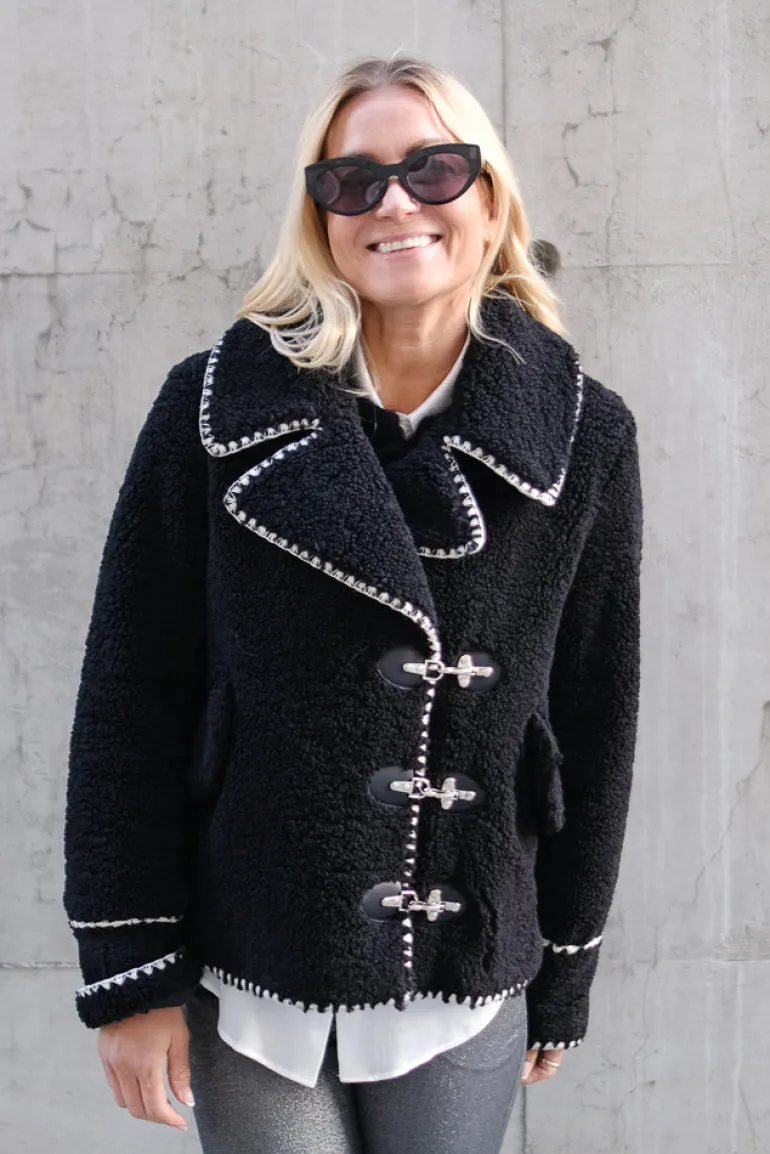 Maia Teddy Jacket Black