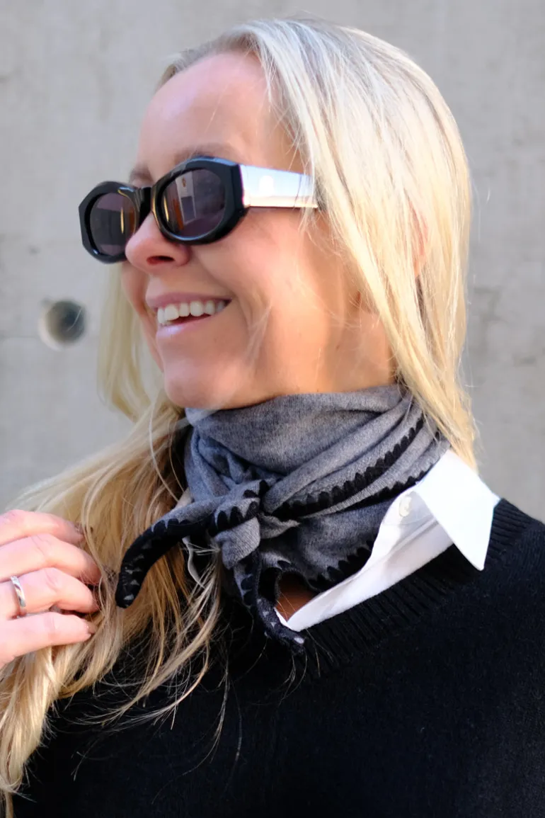 Mina Stitched Merino Scarf Medium Grey Melange
