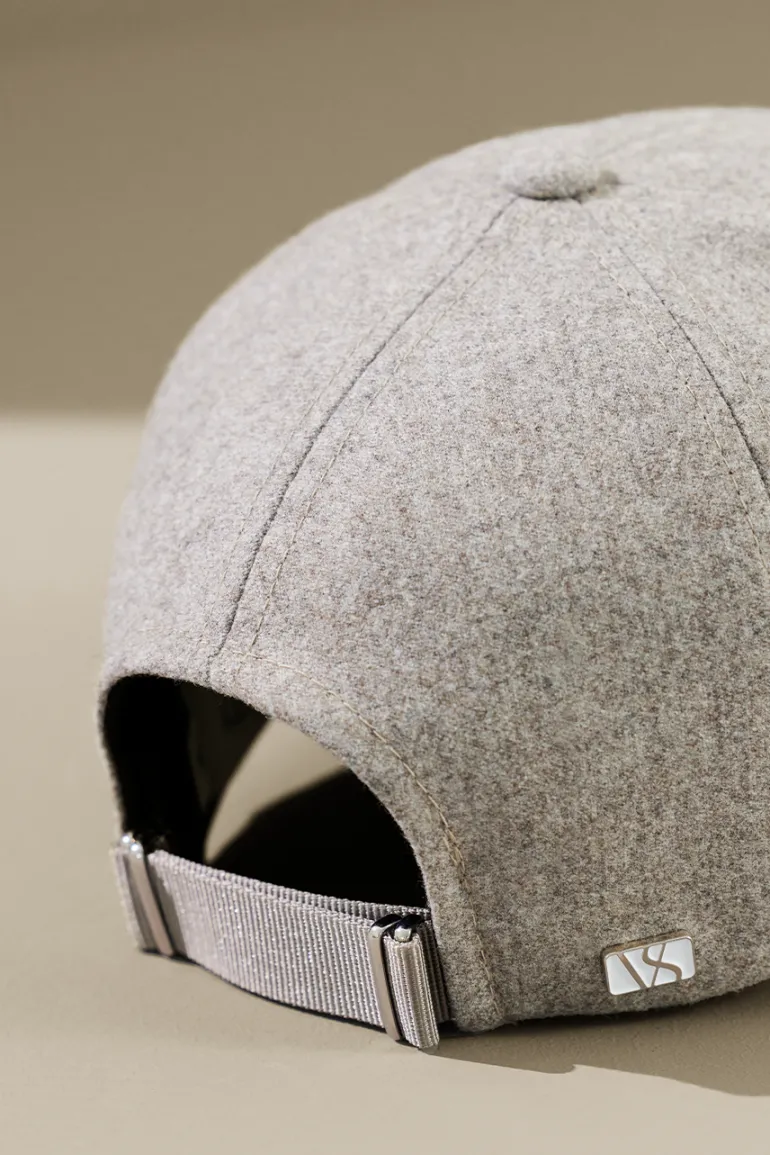 Umber Beige Wool Caps