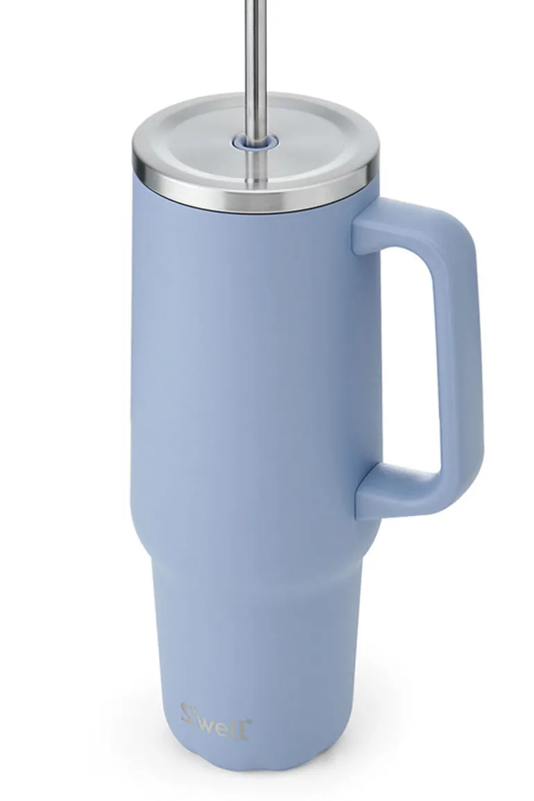 XL Tumbler 40oz Hydrangea Blue